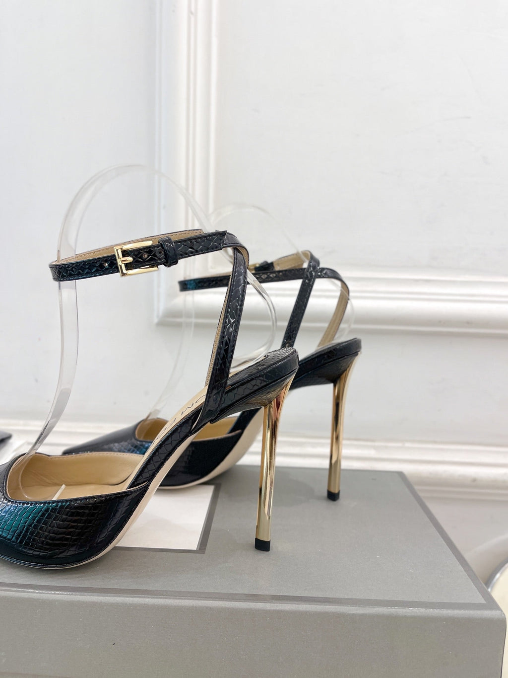 HIGH SLINGBACKS 10 CM IN BLACK SNAKE-PATTERN CALFSKIN