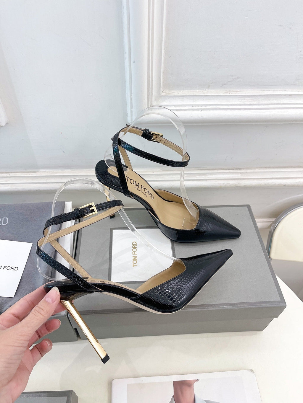 HIGH SLINGBACKS 10 CM IN BLACK SNAKE-PATTERN CALFSKIN