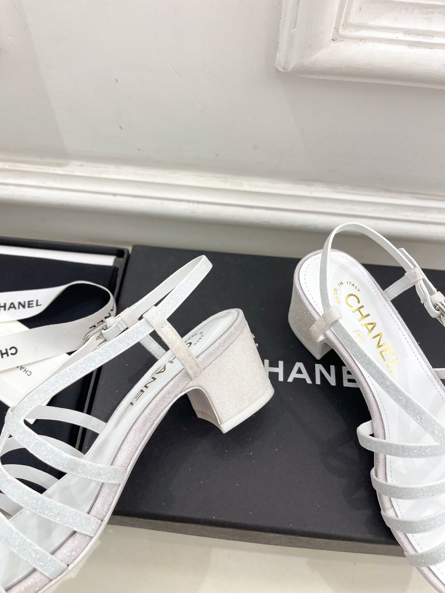 WHITE ROMAN 5 CM SANDALS