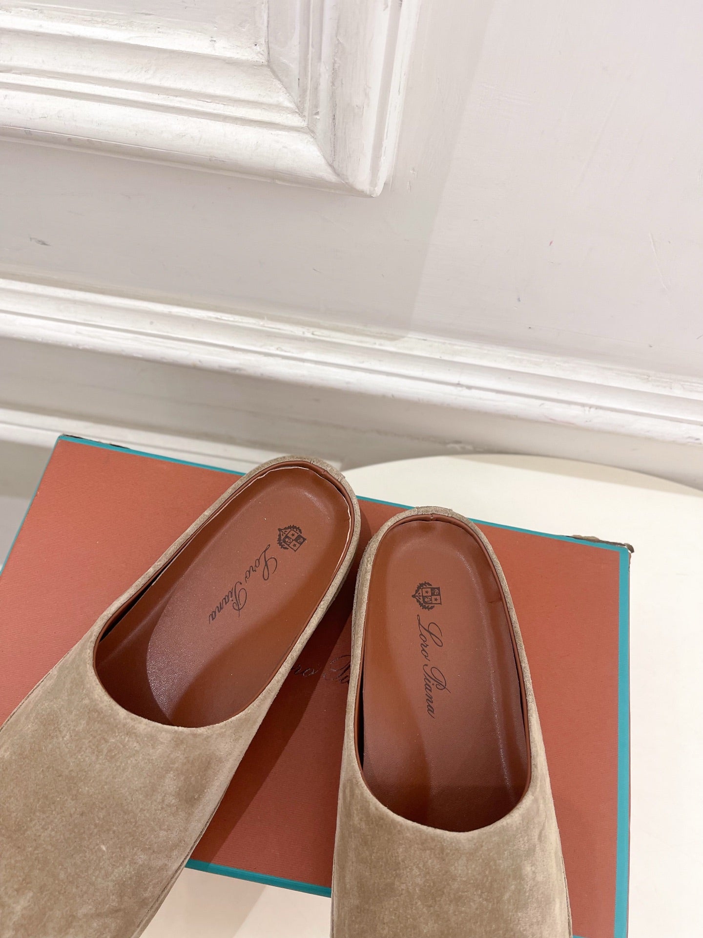 LP 25S MULES IN MOCHA BROWN SUEDE