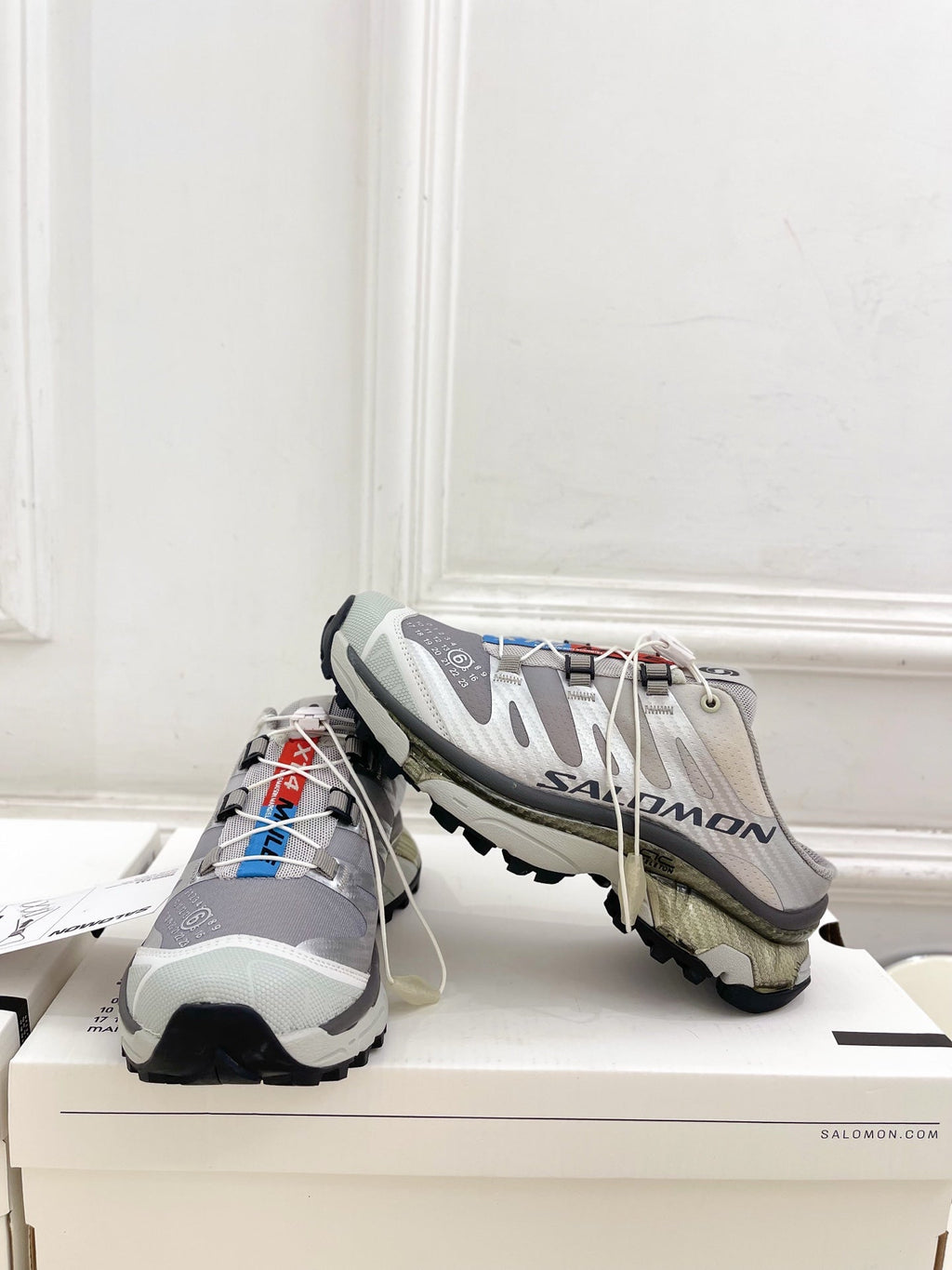ALO 25S SALOMON XT-6 SNEAKER MULE IN GREY TPU