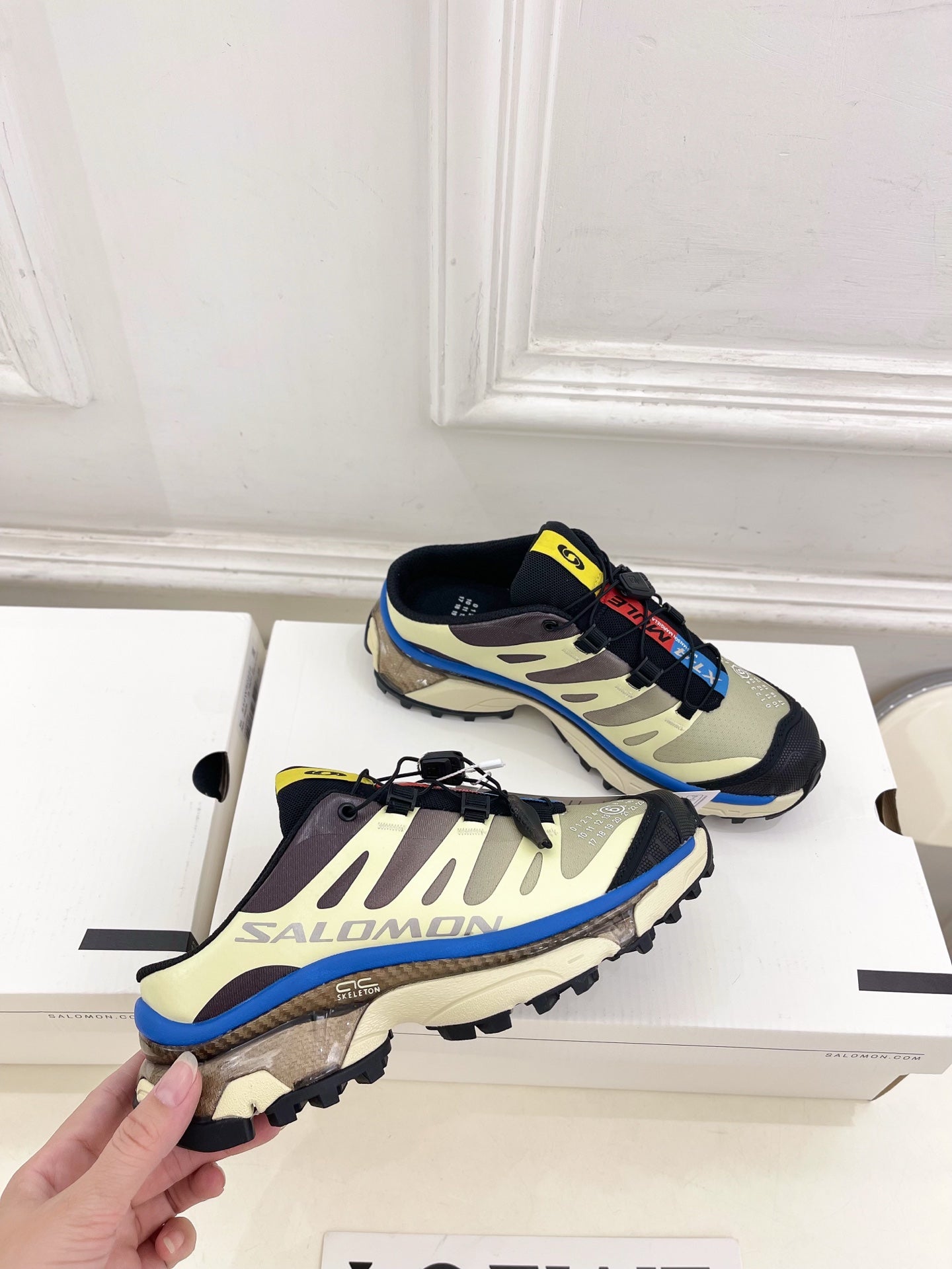 ALO 25S SALOMON XT-6 SNEAKER MULE IN MULTICOLOR TPU STYLE 2