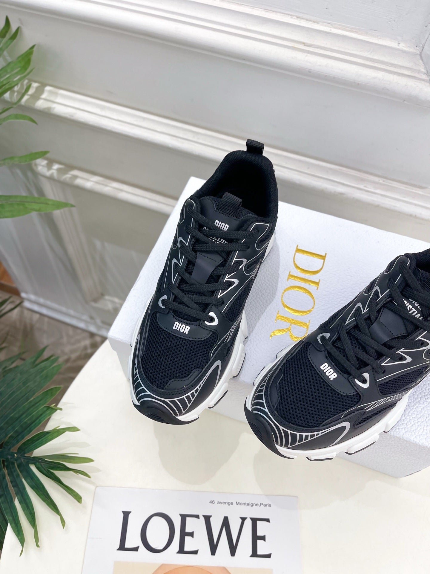 DIOR 26S SNEAKER IN BLACK CALFSKIN AND MESH FABRIC
