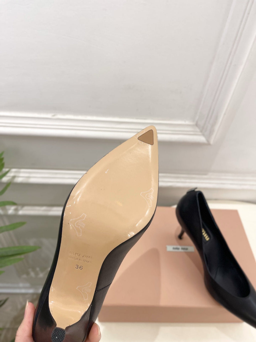 MIUMIU 26S POINTED TOE HIGH HEELS 85MM IN BLACK CALFSKIN