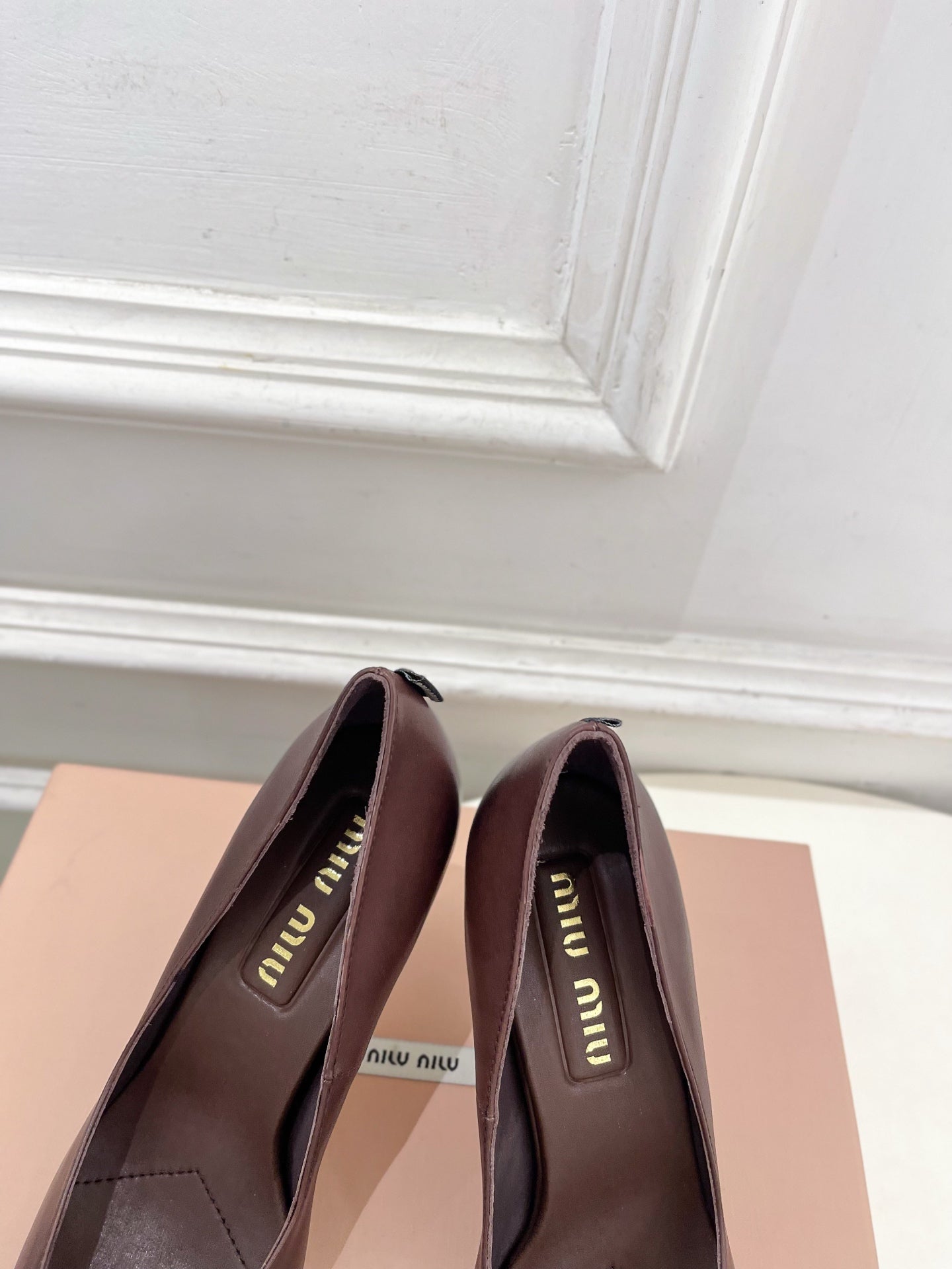 MIUMIU 26S POINTED TOE HIGH HEELS 85MM IN CHOCOLATE BROWN CALFSKIN