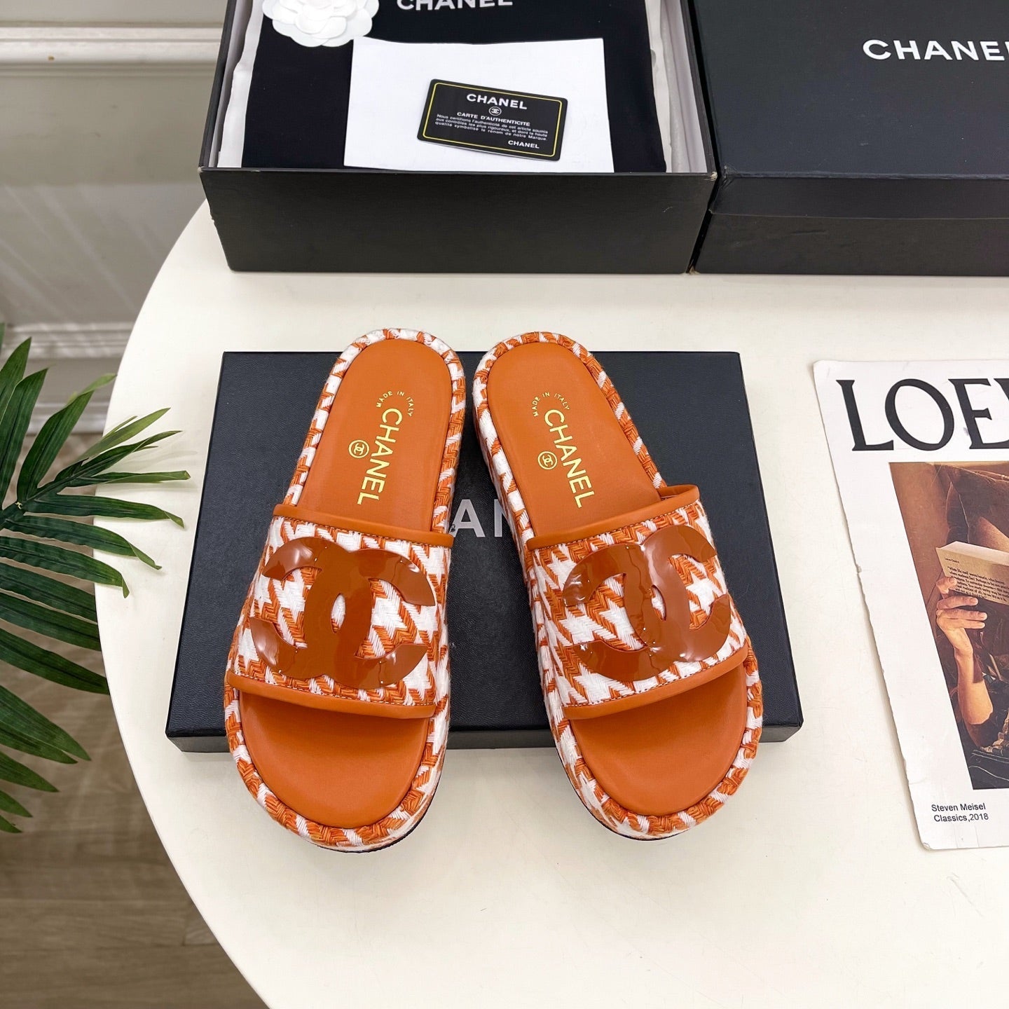 CHANEL 26S SANDALS 35 MM IN ORANGE TWEED