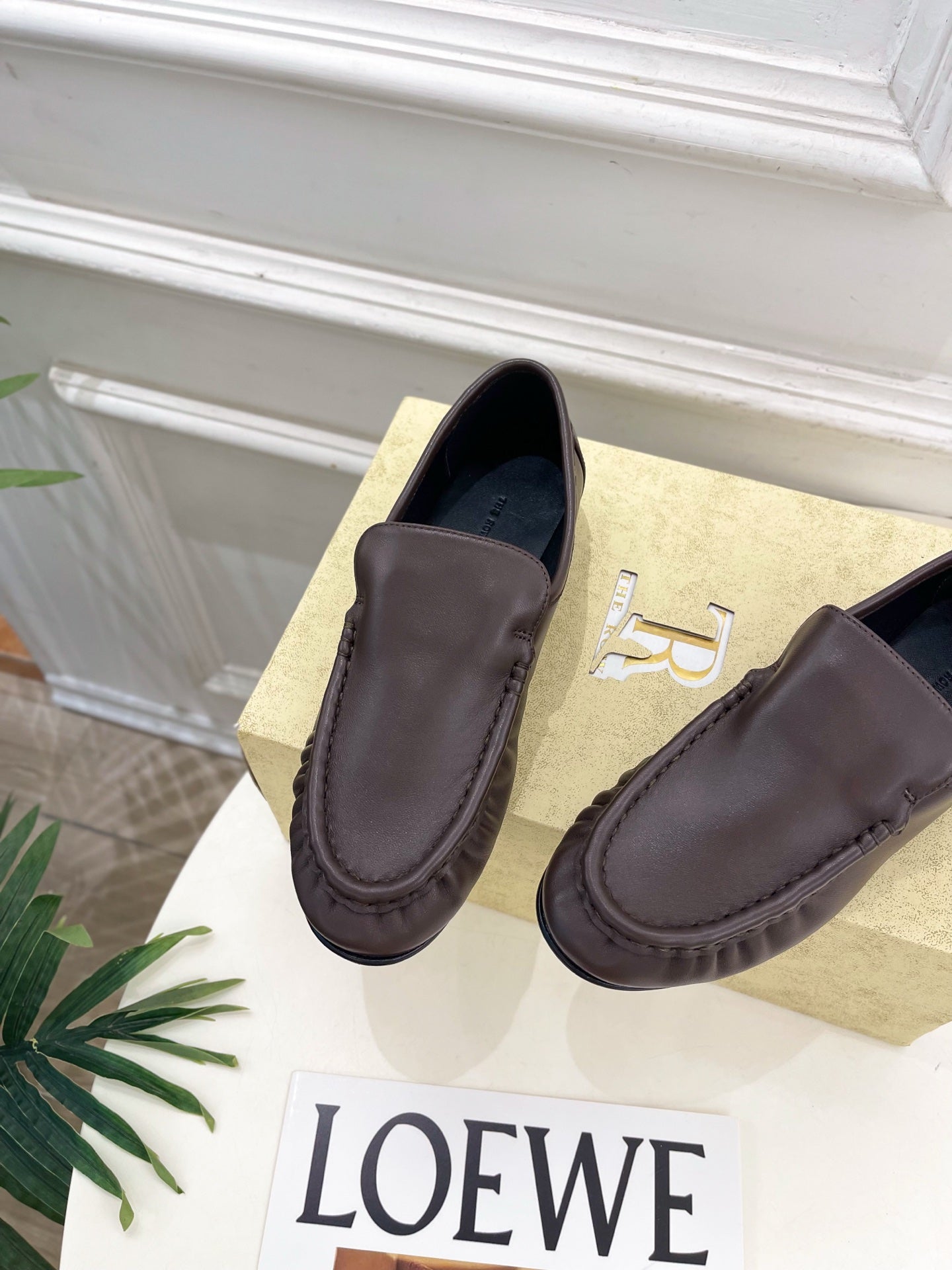 THE ROW 26S MOCCASIN LOAFERS 20MM IN BROWN CALFSKIN