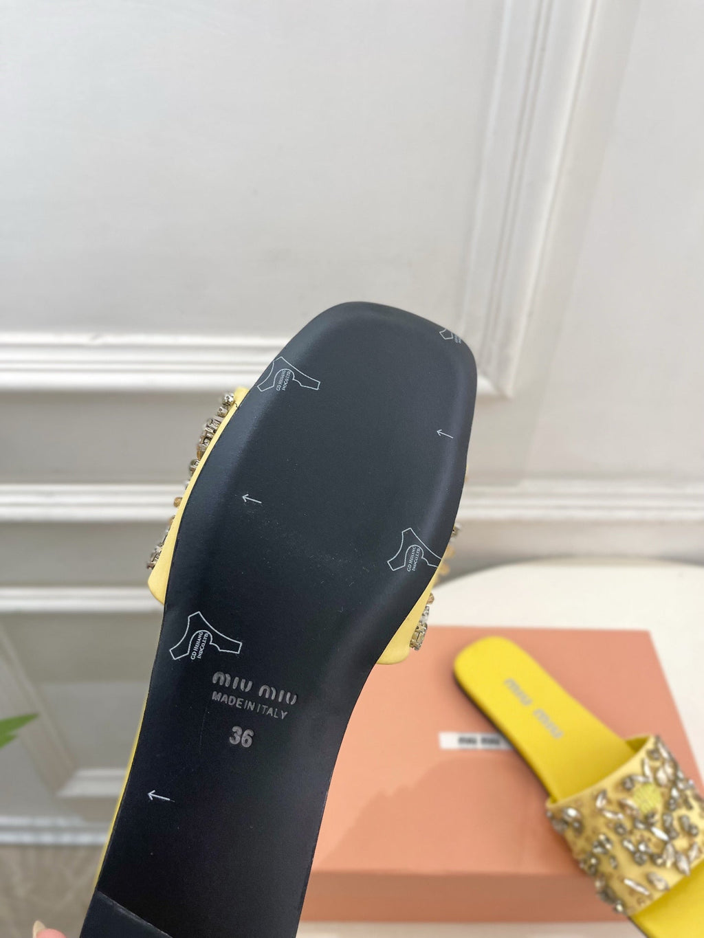 MIUMIU 26S SLIDES IN YELLOW SATIN CRYSTAL EMBELLISHED