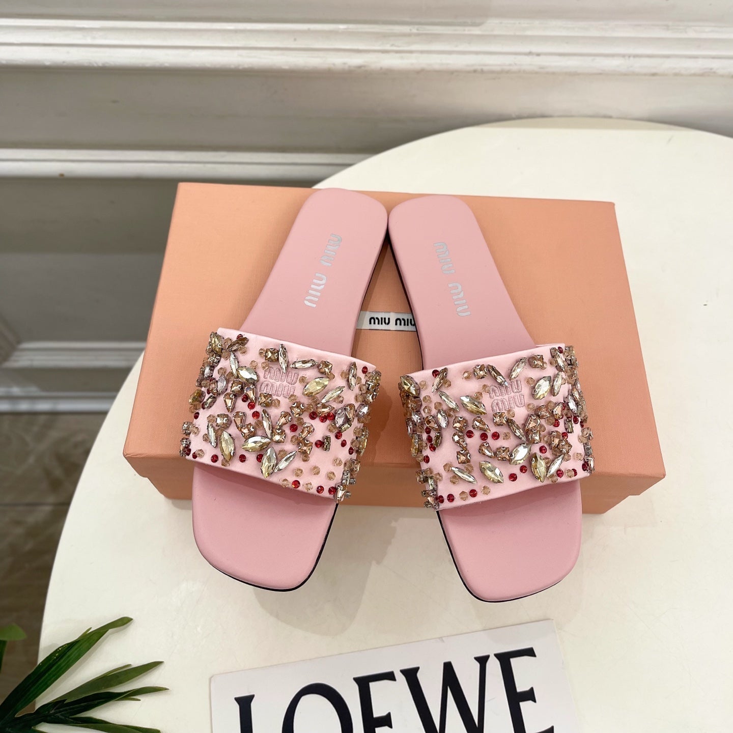 MIUMIU 26S SLIDES IN LIGHT PINK SATIN CRYSTAL EMBELLISHED