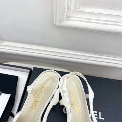 CHANEL 26S POINTED TOE HIGH HEELS 55 MM IN WHITE PATENT LAMBSKIN