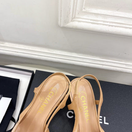 CHANEL 26S POINTED TOE HIGH HEELS 55 MM IN BEIGE PATENT LAMBSKIN