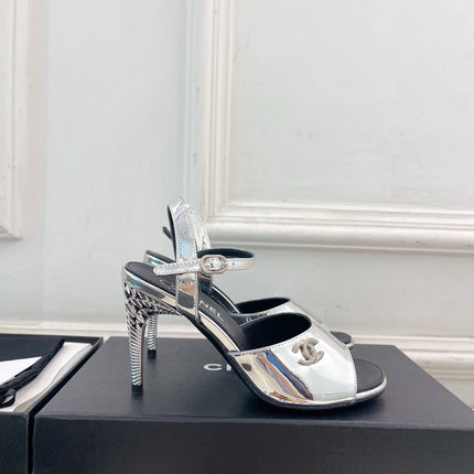 CHANEL 26S HIGH HEEL SLINGBACK SANDALS 90 MM IN SILVER LAMBSKIN WITH CC LOGO