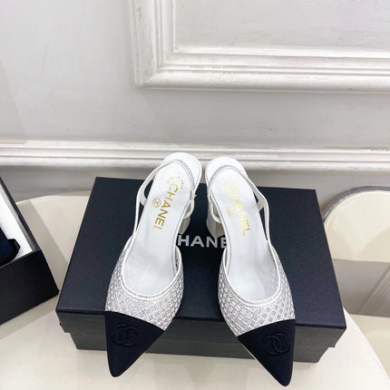 CHANEL 26S POINTED TOE HIGH HEEL SLINGBACK PUMPS 90 MM IN WHITE MESH WITH BLACK TOE CAP