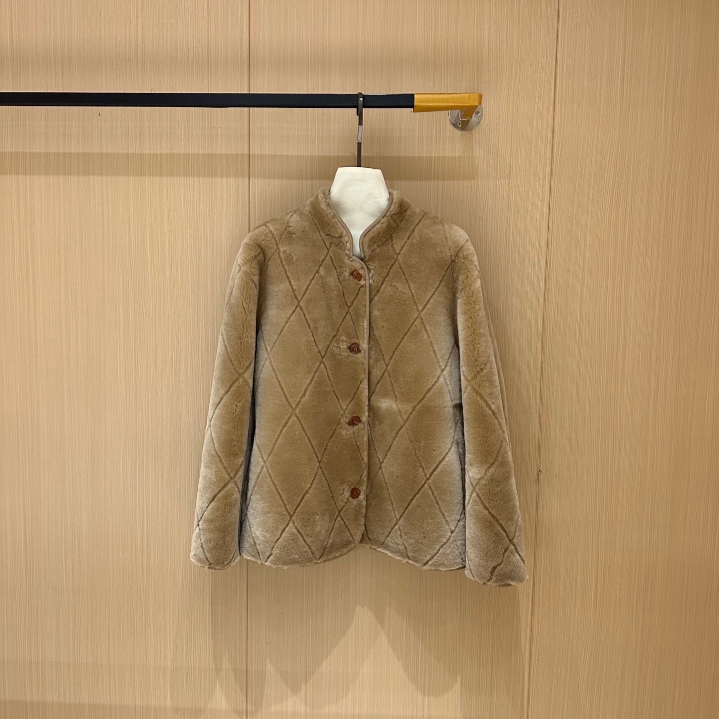 LP 26S SHEEPSKIN JACKET 618