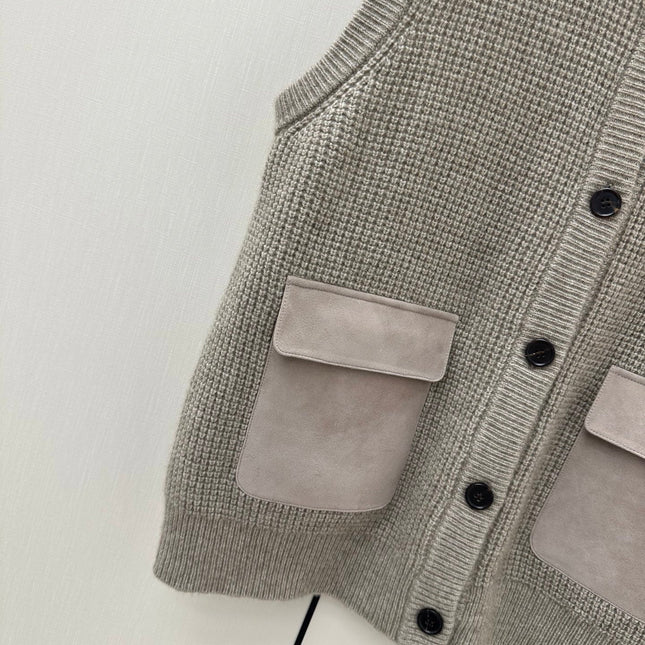 LORO PIANA 26S HIGH-NECK BUTTONED KNIT VEST 913