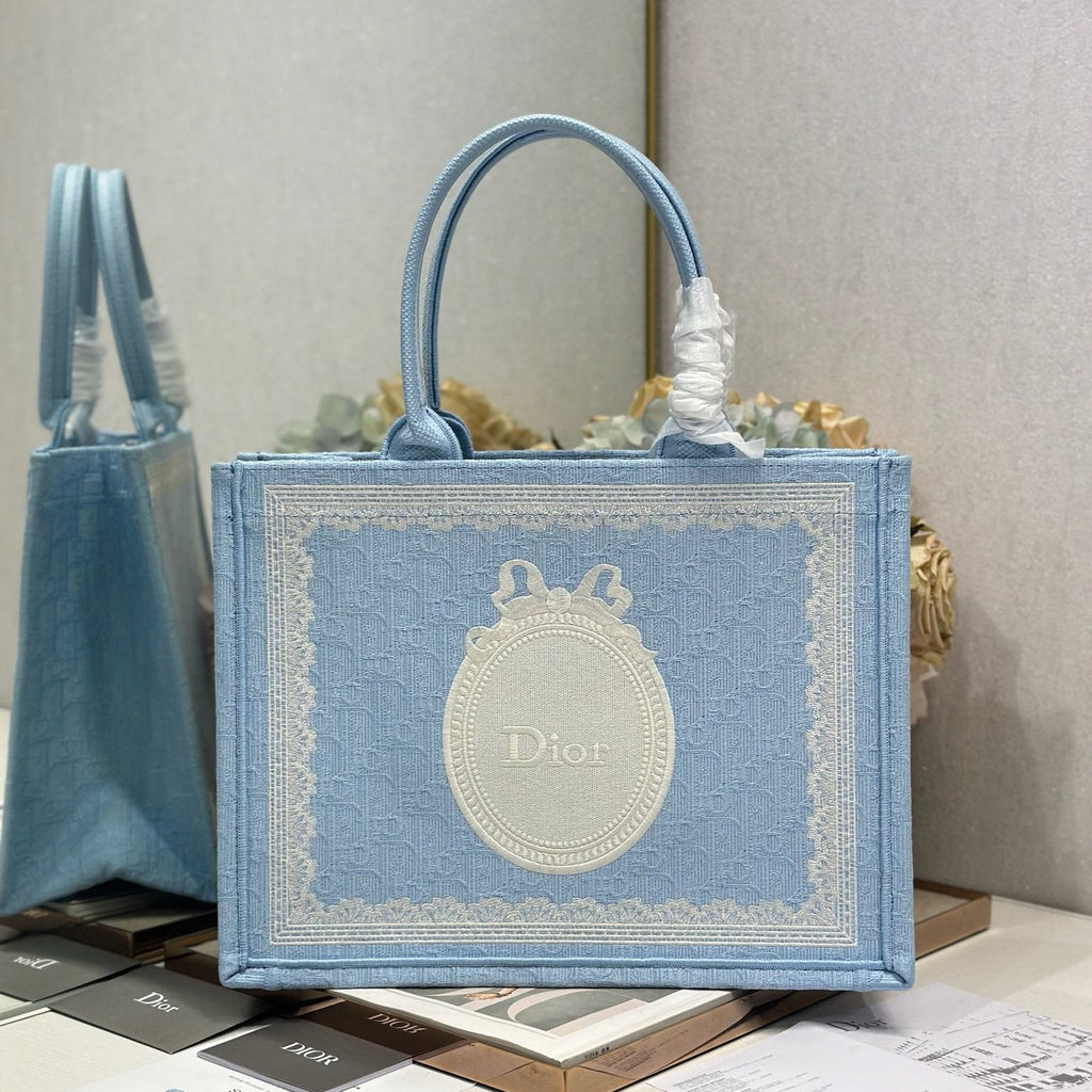 DIOR 26S BOOK TOTE BAG 36 IN BLUE AND WHITE LACE BAYADERE FABRIC