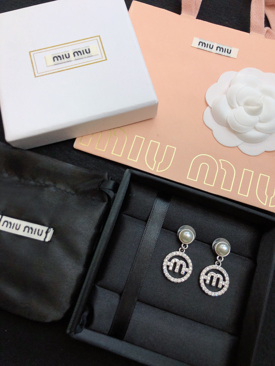 MIUMIU 26S PEARL DROP CRYSTAL LOGO CIRCLE EARRINGS IN SILVER TONE METAL 615772