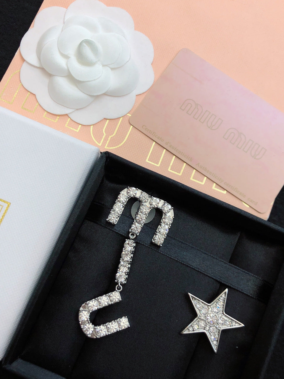 MIUMIU 26S CRYSTAL LOGO DROP EARRING AND STAR STUD EARRING SET IN SILVER TONE METAL 630843