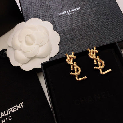 YSL 26S TWISTED ROPE LOGO STUD EARRINGS IN GOLD TONE METAL 629135