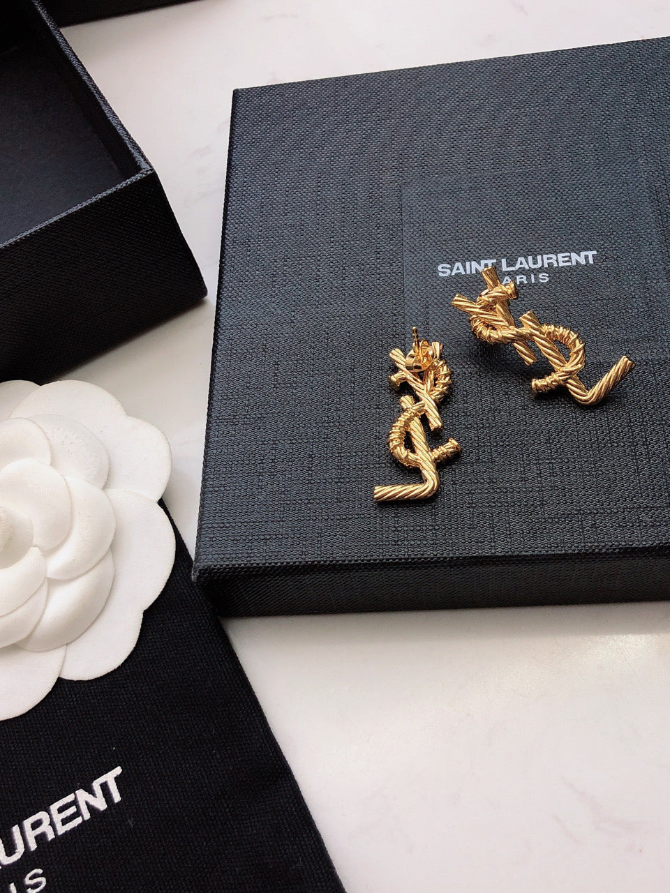 YSL 26S TWISTED ROPE LOGO STUD EARRINGS IN GOLD TONE METAL 629135