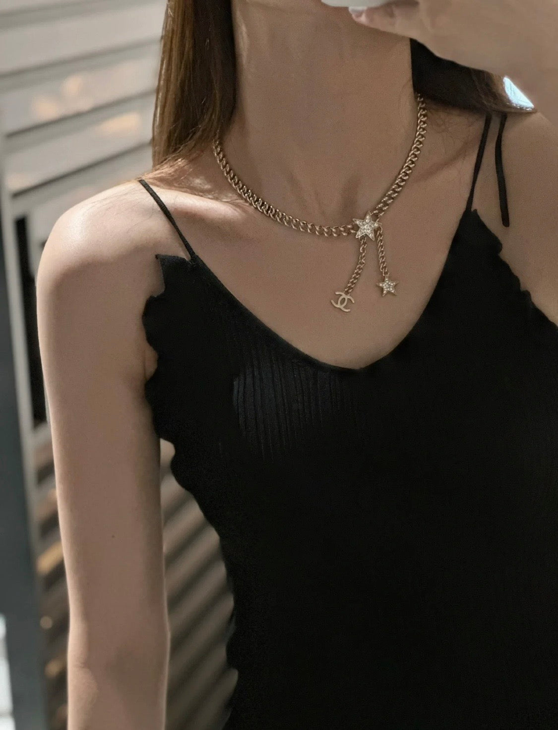 CHANEL 26S CHANEL CC LOGO DOUBLE CHAIN STAR DROP NECKLACE IN GOLD METAL 633324