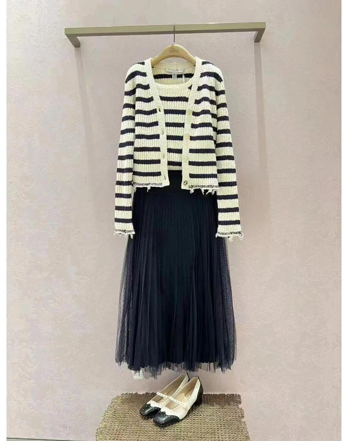Striped knitted Beige Black Cardigan