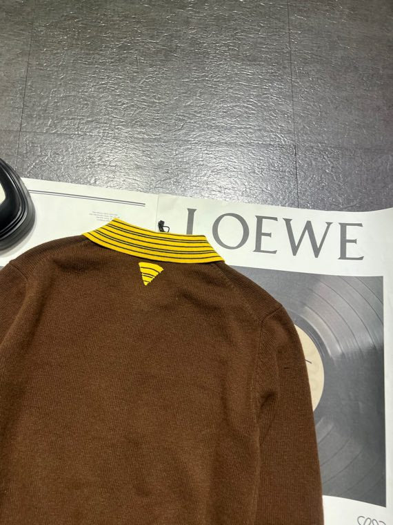 PRADA 26S CARDIGAN 701