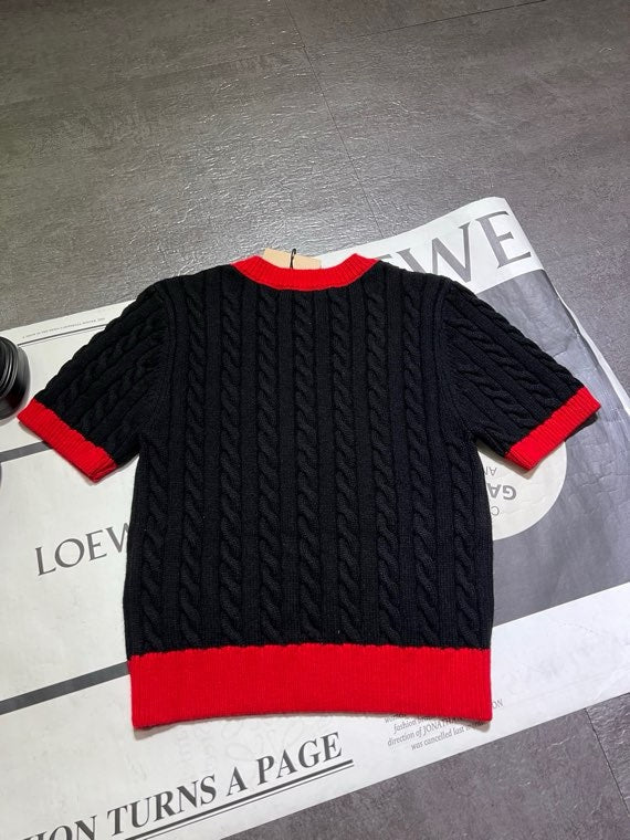 MIUMIU SHORT-SLEEVE KNIT SWEATER 530