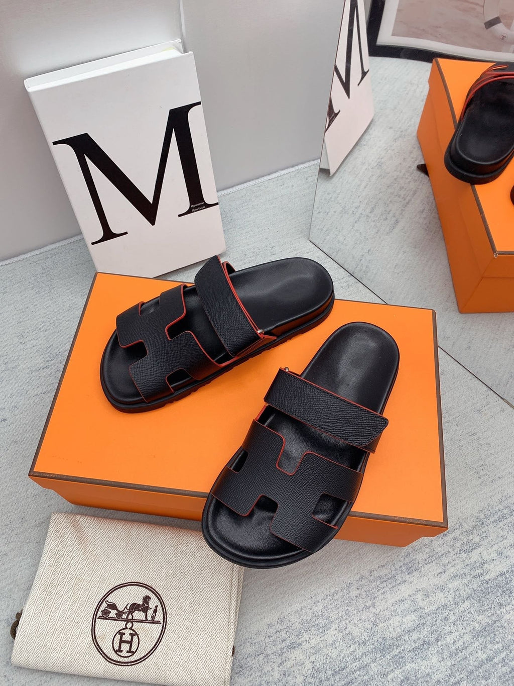 Chypre Sandal Black with red trim