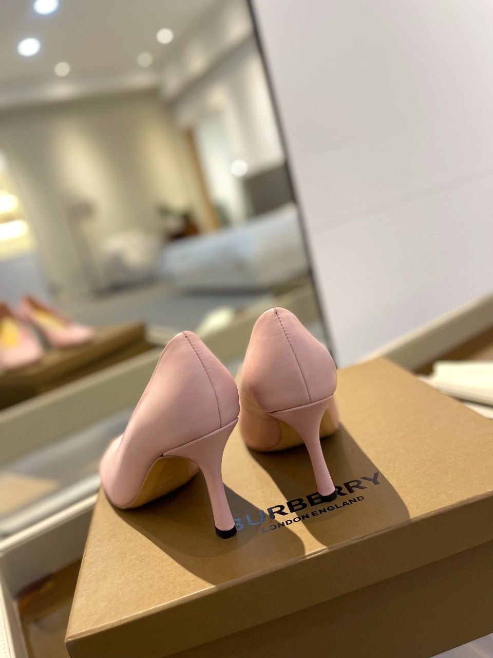 BURBERRY 26S HIGH HEELS 85 MM IN LIGHT PINK CALFSKIN