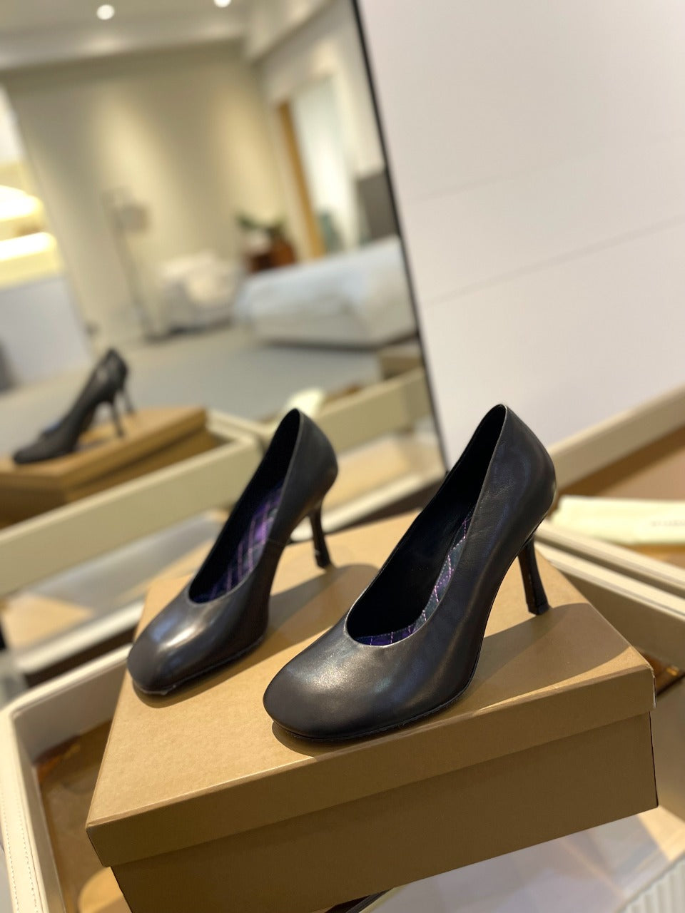 BURBERRY 26S HIGH HEELS 85 MM IN BLACK CALFSKIN