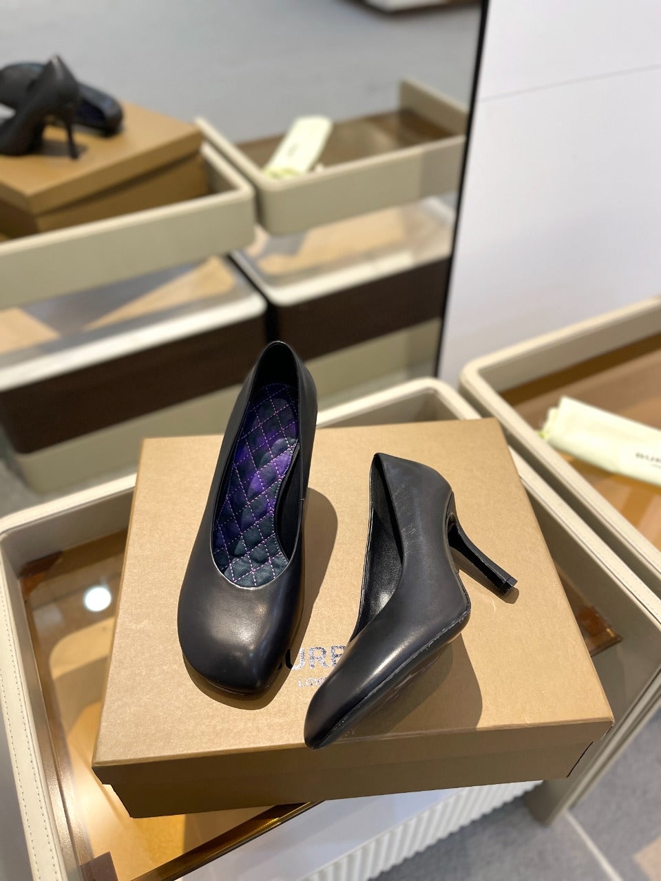 BURBERRY 26S HIGH HEELS 85 MM IN BLACK CALFSKIN