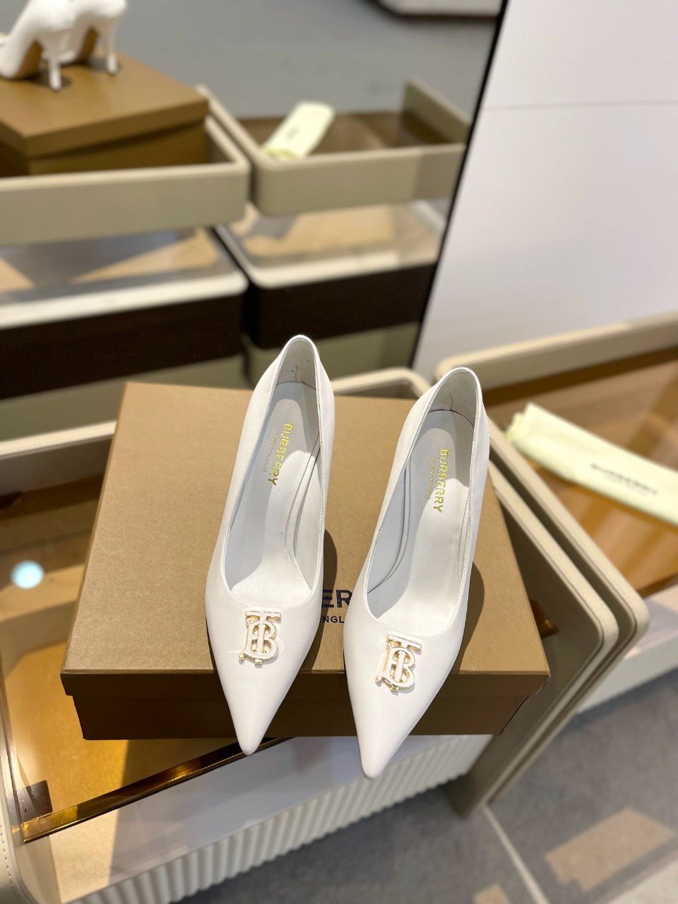BURBERRY 26S HIGH HEELS 105 MM IN WHITE CALFSKIN WITH LOGO