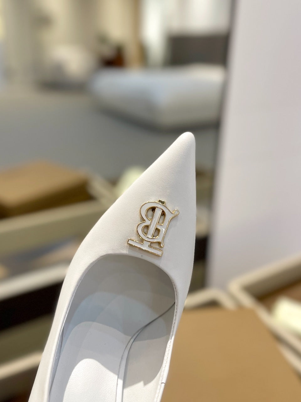 BURBERRY 26S HIGH HEELS 105 MM IN WHITE CALFSKIN WITH LOGO