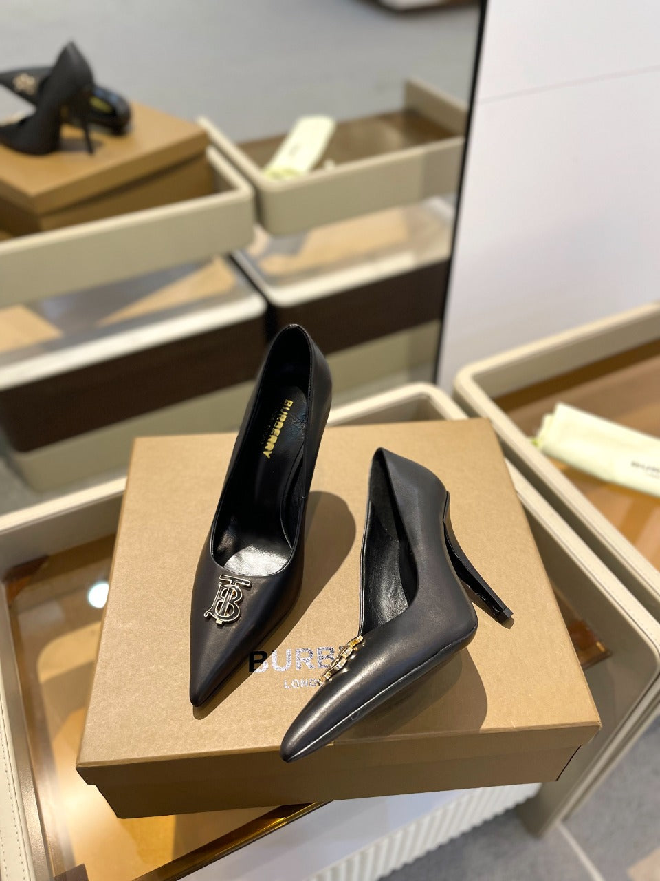 BURBERRY 26S HIGH HEELS 105 MM IN BLACK CALFSKIN WITH LOGO