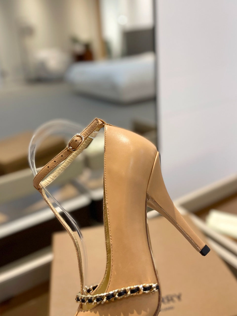 BURBERRY 26S HIGH HEELS 105 MM IN NUDE BEIGE CALFSKIN