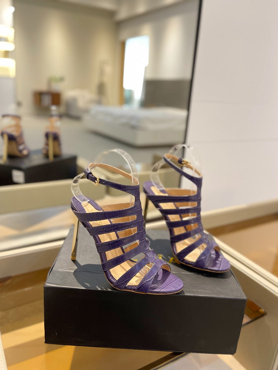 HIGH SANDAL 10 CM IN INDIGO PURPLE CALFSKIN