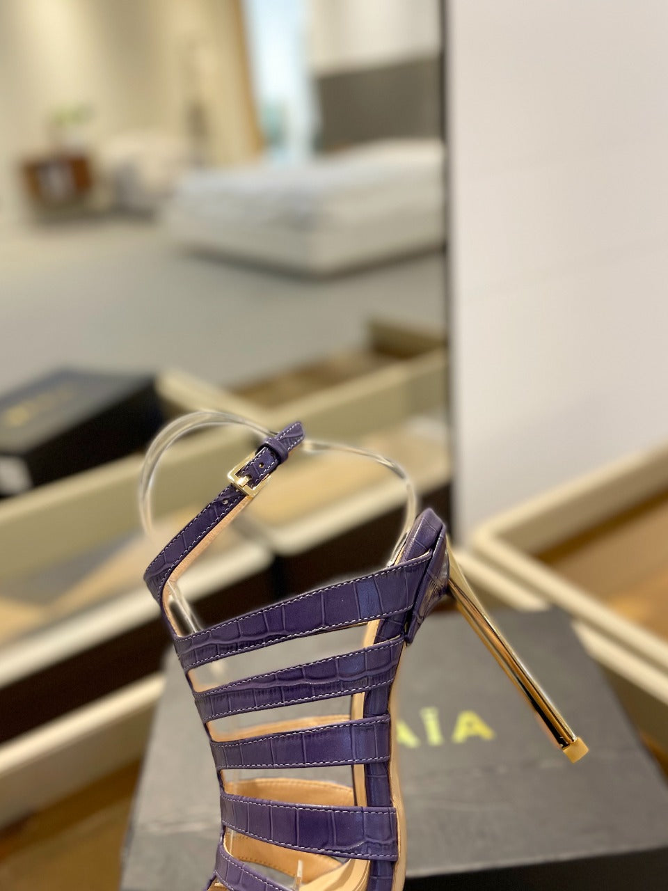 HIGH SANDAL 10 CM IN INDIGO PURPLE CALFSKIN