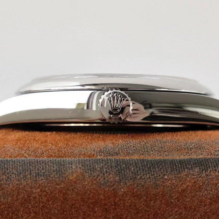 OYSTER PERPETUAL 41 STAINLESS STEEL RED DIAL